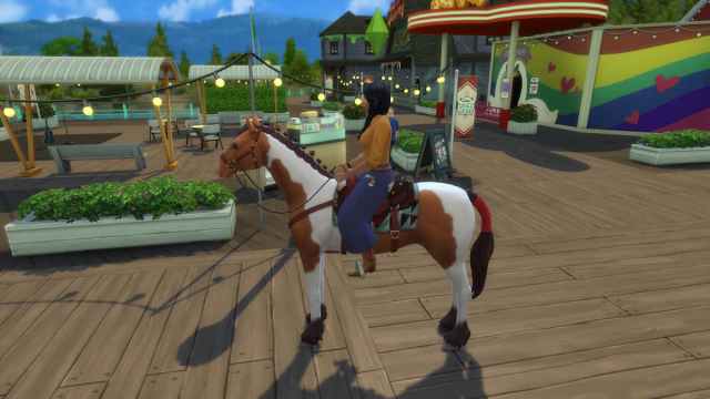 Riding horses in all Sims 4 maps